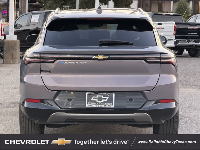 Used 2024 Chevrolet Equinox EV LT AWD/4WD image 5