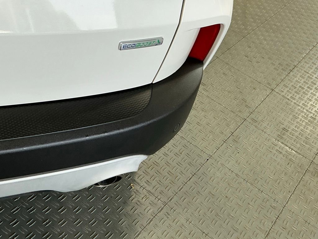 Used 2020 Ford Escape SEL FWD image 23