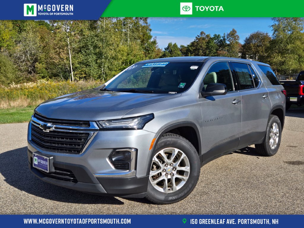 Used 2023 Chevrolet Traverse LS