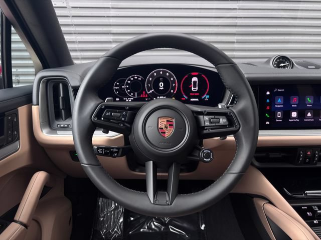 New 2026 Porsche Cayenne Coupe AWD/4WD image 14