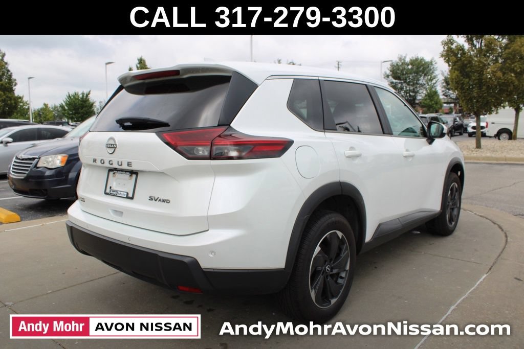 Used 2024 Nissan Rogue SV AWD/4WD image 7