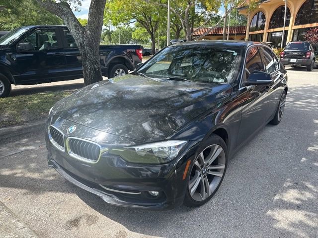 Used 2017 BMW 330i Sedan RWD image 1