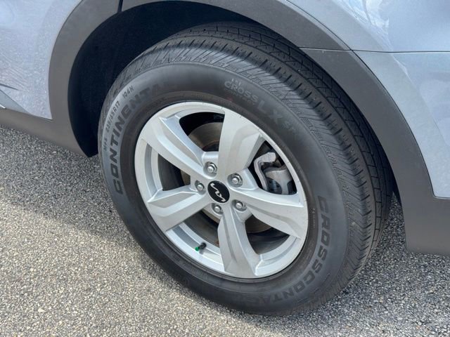 Used 2023 Kia Sorento LX FWD image 6