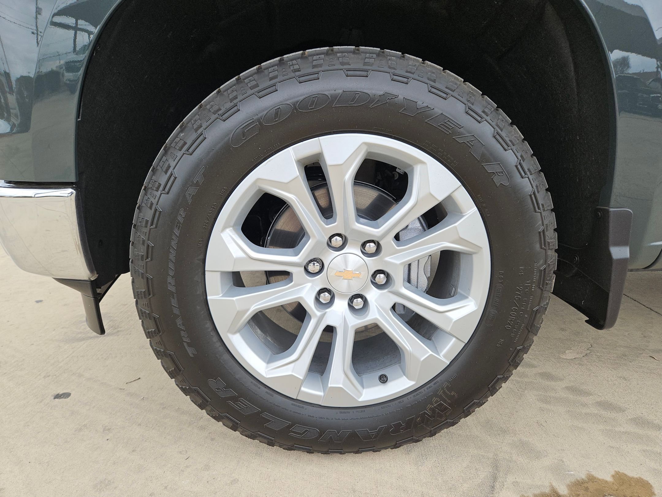 Certified 2026 Chevrolet Silverado 1500 LTZ w/ LTZ Premium Package image 31