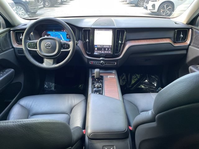 Certified 2023 Volvo XC60 B5 Plus w/ Climate Package AWD/4WD image 22