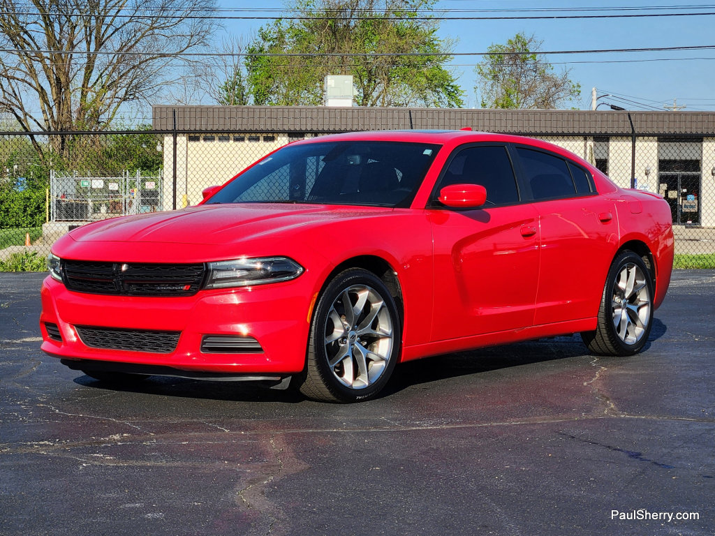 Used 2020 Dodge Charger SXT w/ Plus Group RWD image 6