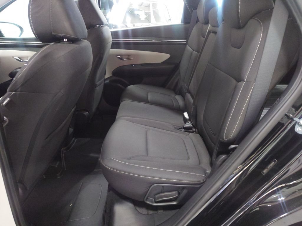 Certified 2023 Hyundai Tucson SE AWD/4WD image 25