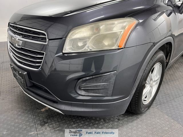 Used 2016 Chevrolet Trax LT w/ LT Convenience Package FWD image 10