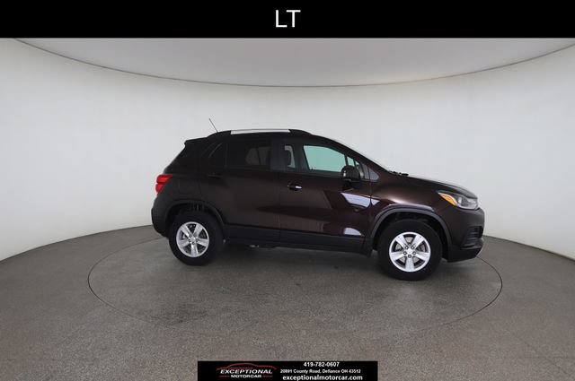 Used 2022 Chevrolet Trax LT w/ Driver Confidence Package AWD/4WD image 24