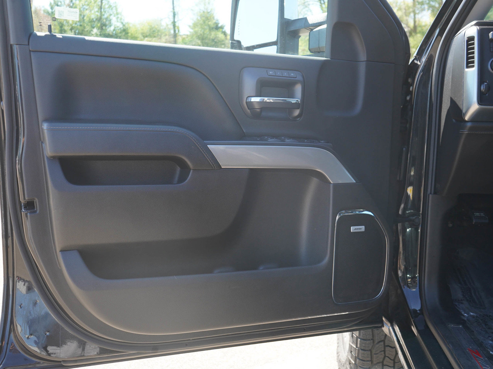 Used 2019 Chevrolet Silverado 3500 LTZ w/ Duramax Plus Package AWD/4WD image 17