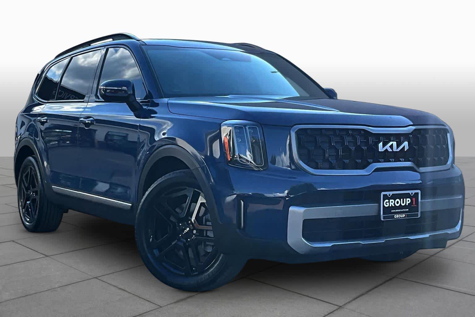 Used 2023 Kia Telluride EX X-Line AWD/4WD image 3