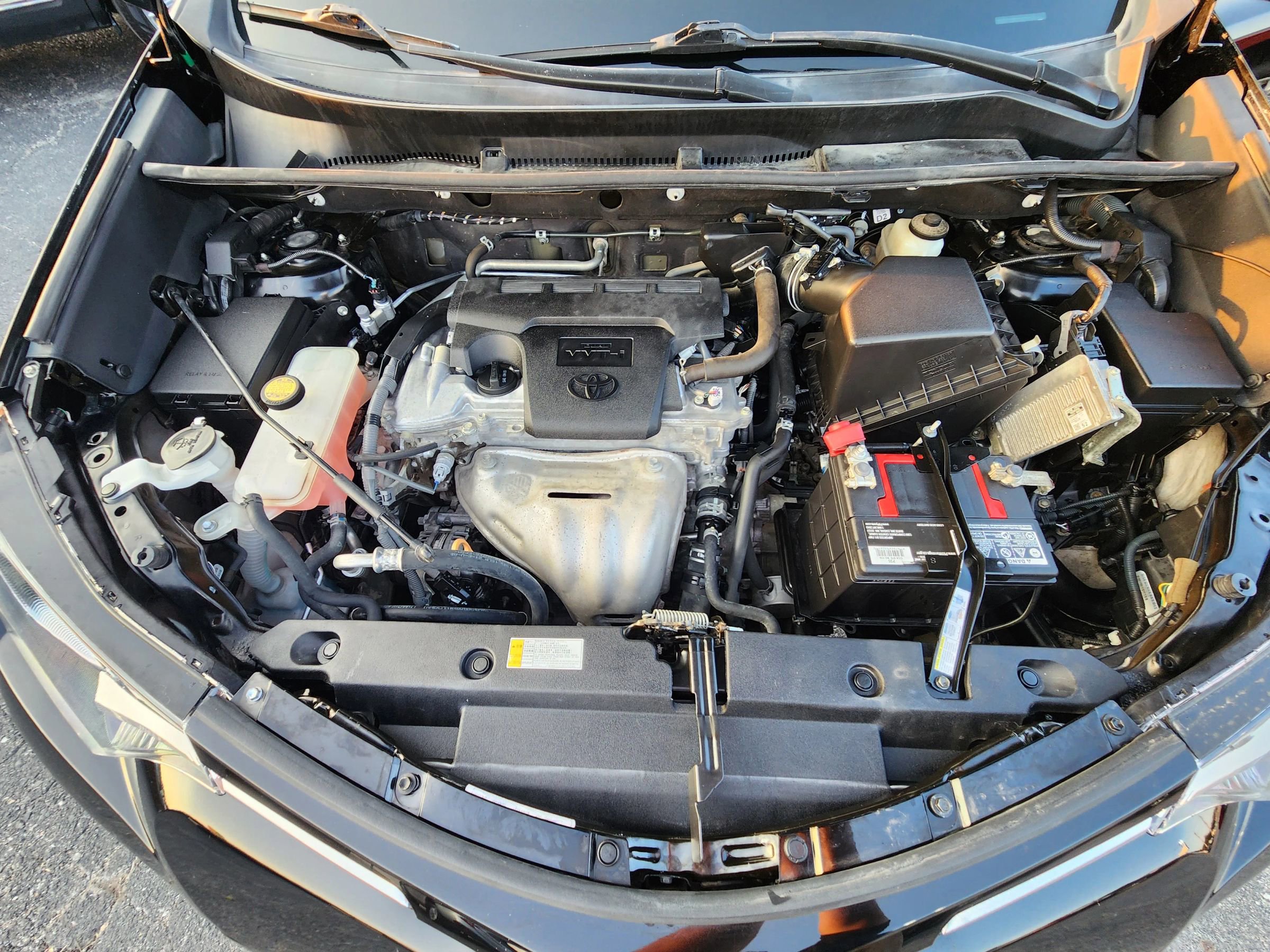 Used 2018 Toyota RAV4 XLE image 22