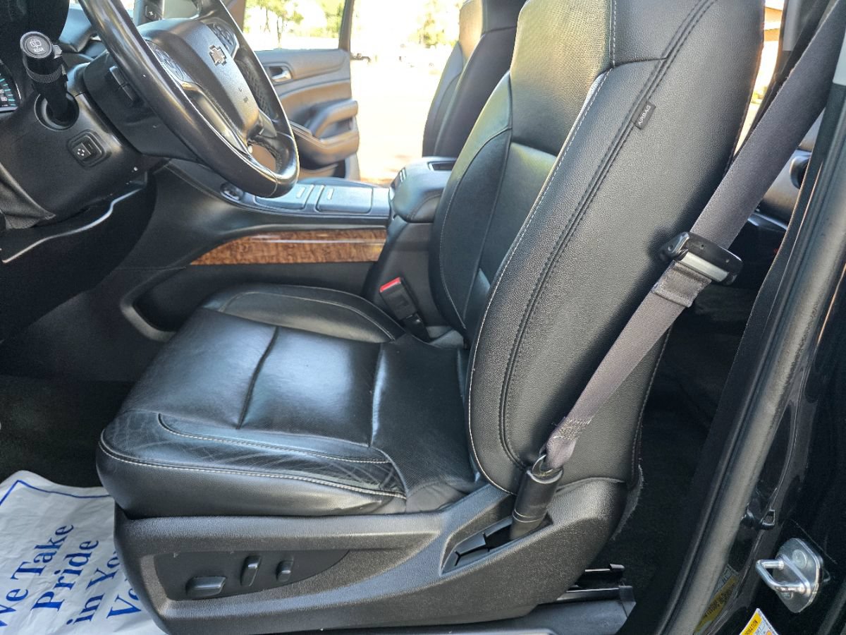 Used 2017 Chevrolet Tahoe Premier AWD/4WD image 10