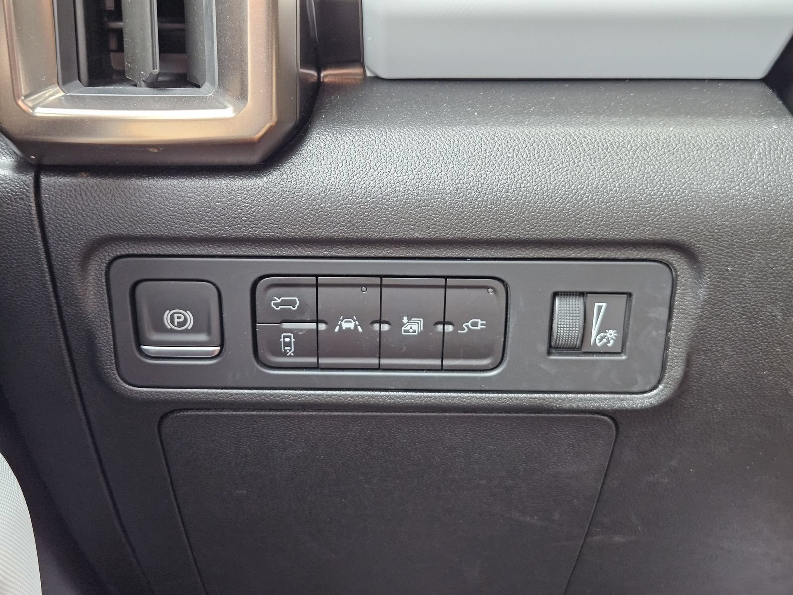 Used 2025 GMC Hummer EV 3X AWD/4WD image 26