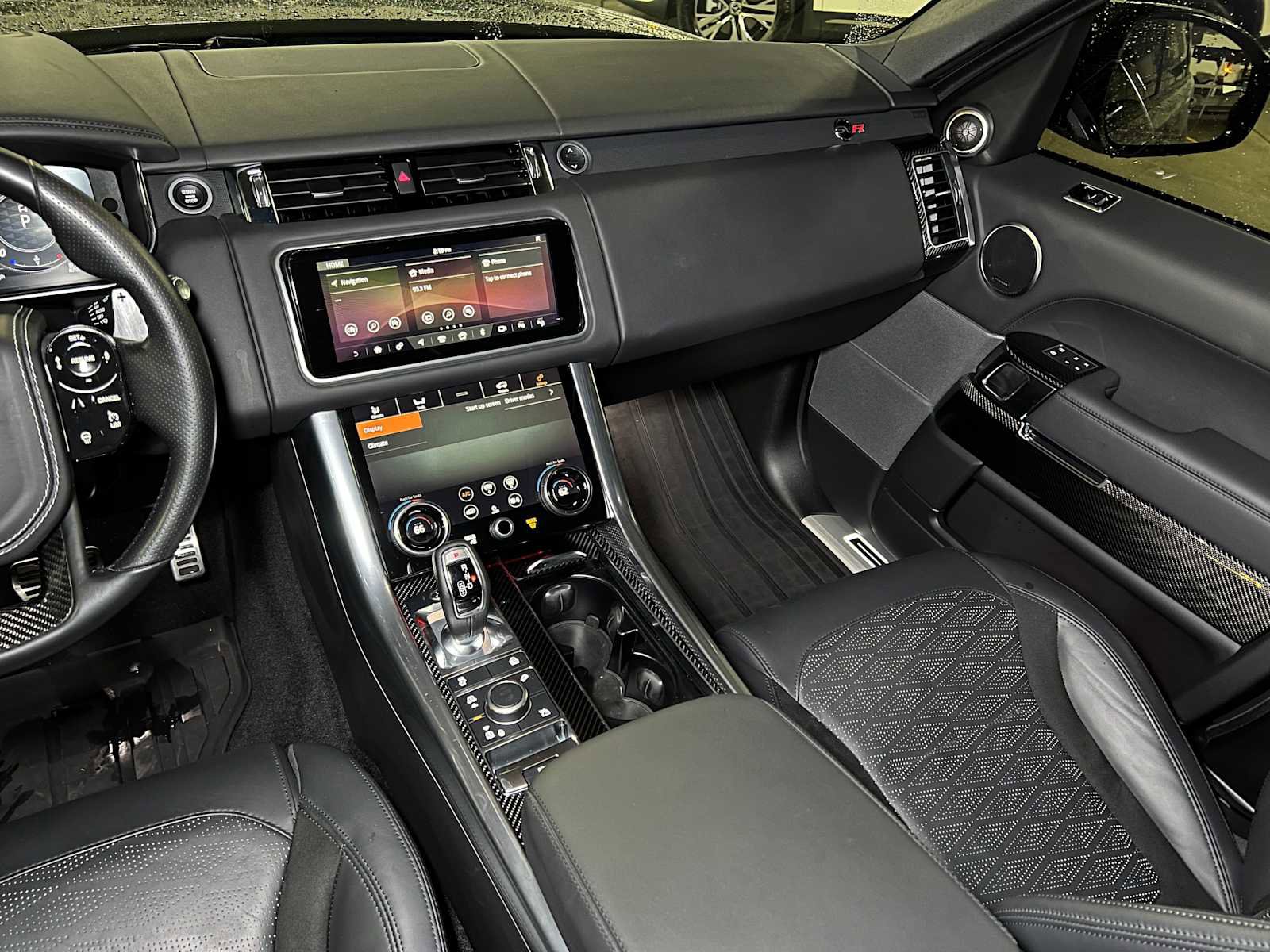 Used 2021 Land Rover Range Rover Sport SVR Carbon Edition image 38