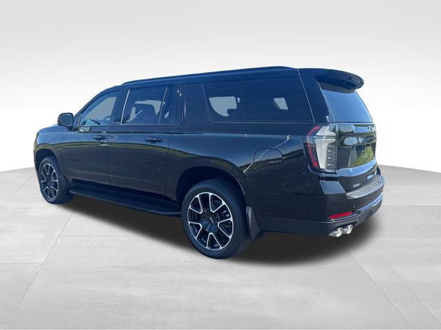 New 2026 Chevrolet Suburban RST w/ Comfort Package AWD/4WD image 3