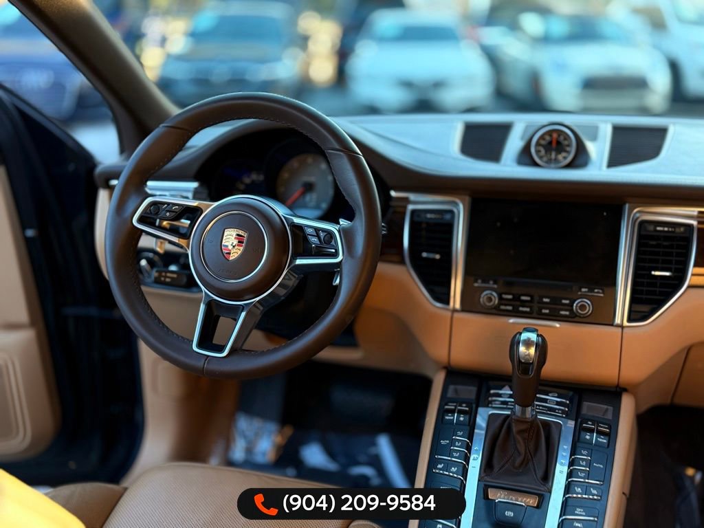 Used 2018 Porsche Macan S image 16