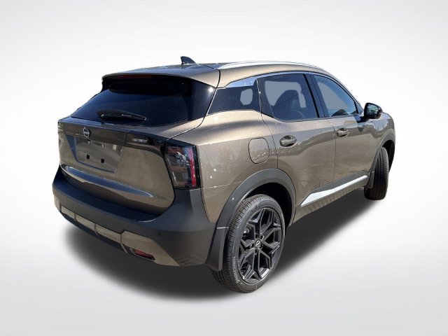 New 2027 Nissan Kicks SR FWD image 9