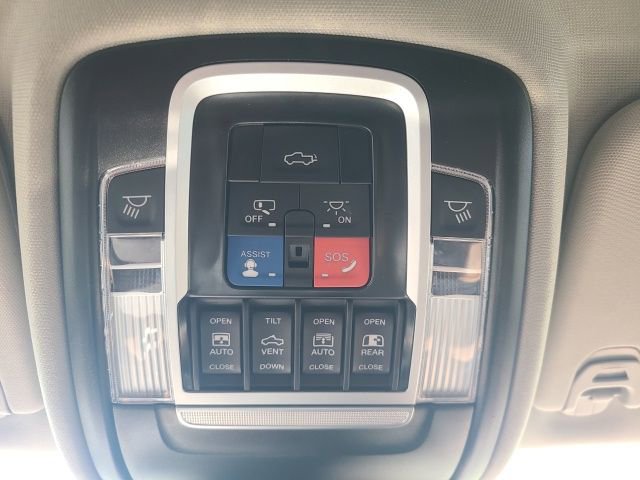 Used 2024 RAM 1500 Limited image 22