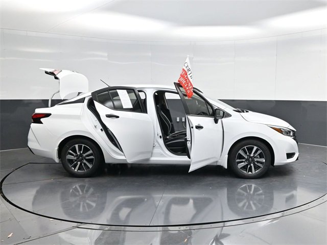 Used 2025 Nissan Versa S w/ S Plus Package image 56