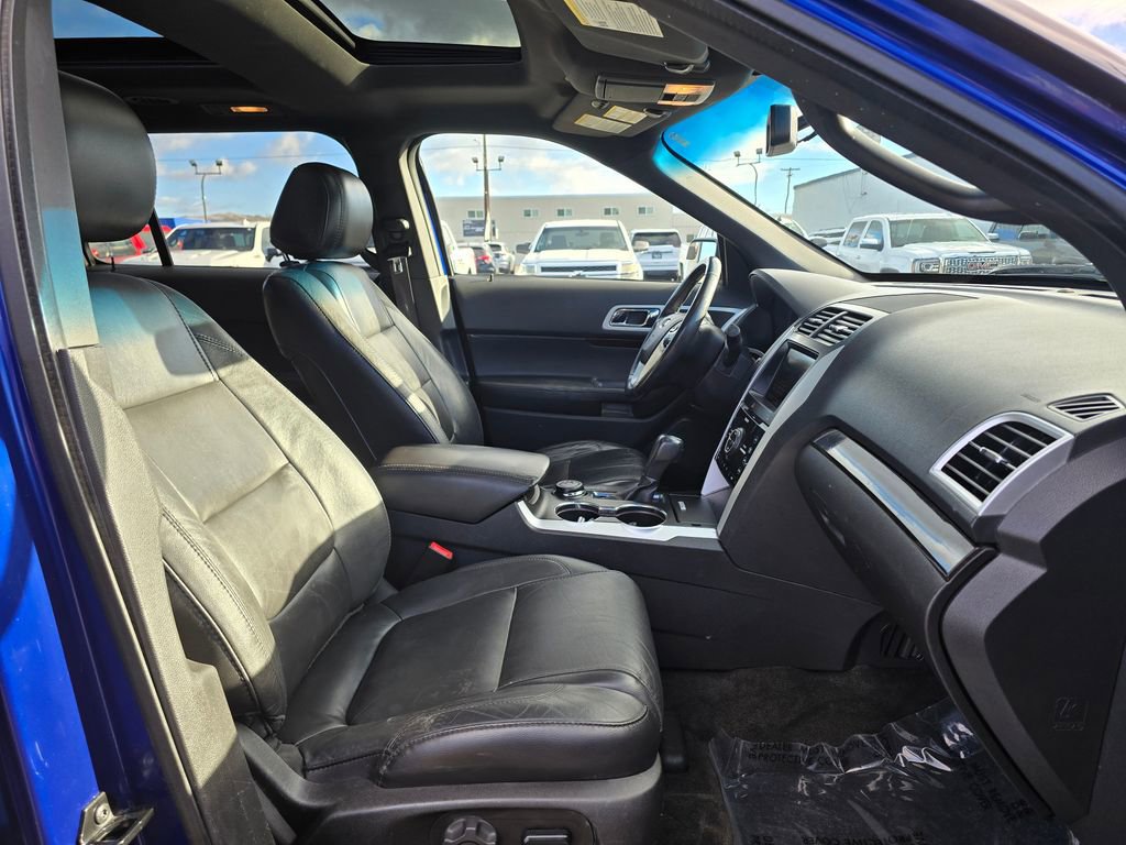 Used 2015 Ford Explorer Limited image 10