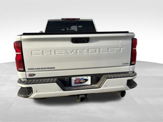 Used 2025 Chevrolet Silverado 3500 LTZ w/ Z71 Chrome Sport Edition AWD/4WD image 6