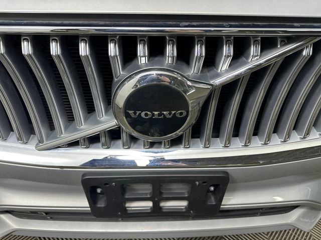 Used 2023 Volvo XC90 B6 Plus w/ Protection Package Premier image 9