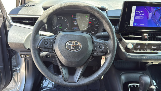 Used 2025 Toyota Corolla LE FWD image 20