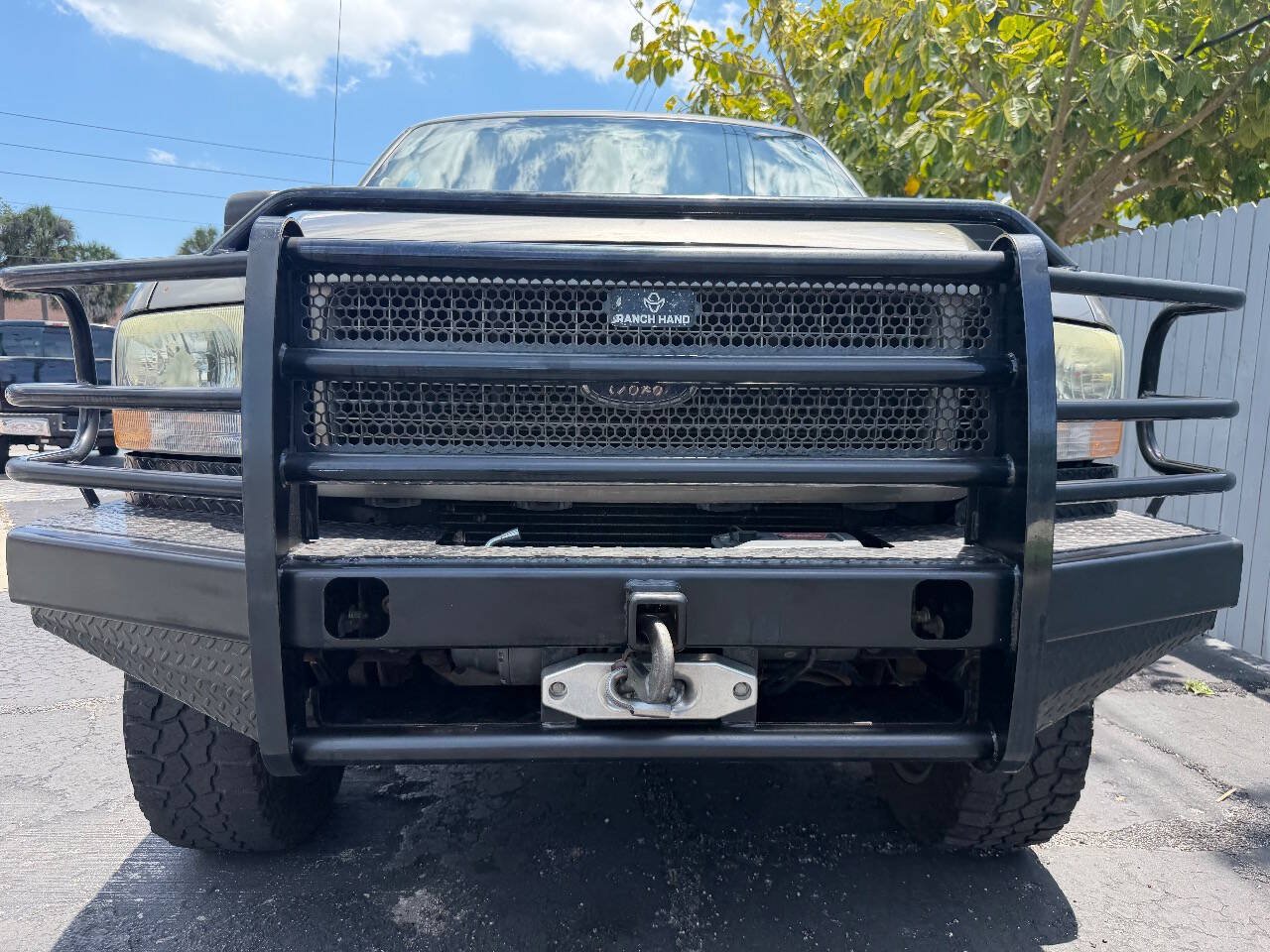 Used 2004 Ford Excursion Limited AWD/4WD image 3