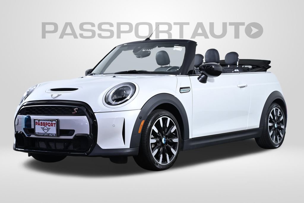 Used 2024 MINI Cooper S w/ Seaside Edition FWD image 1