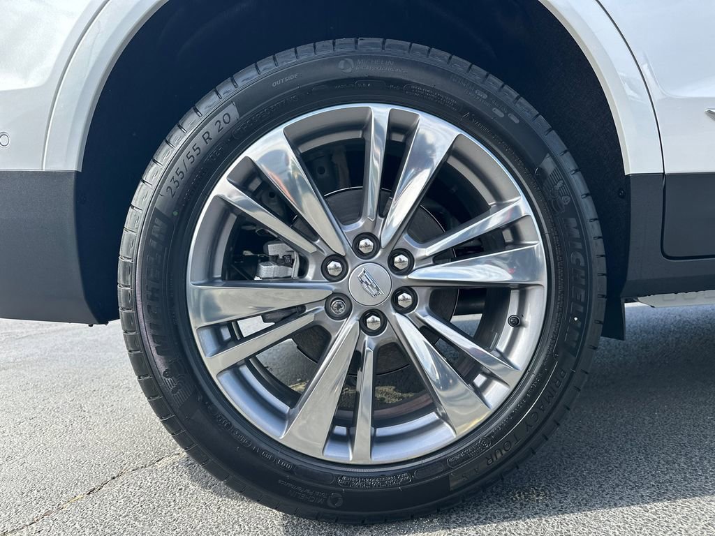 New 2026 Cadillac XT5 Premium Luxury FWD image 17