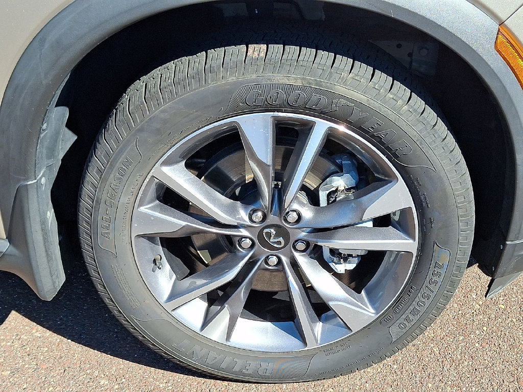 Certified 2024 INFINITI QX60 Luxe AWD/4WD image 8
