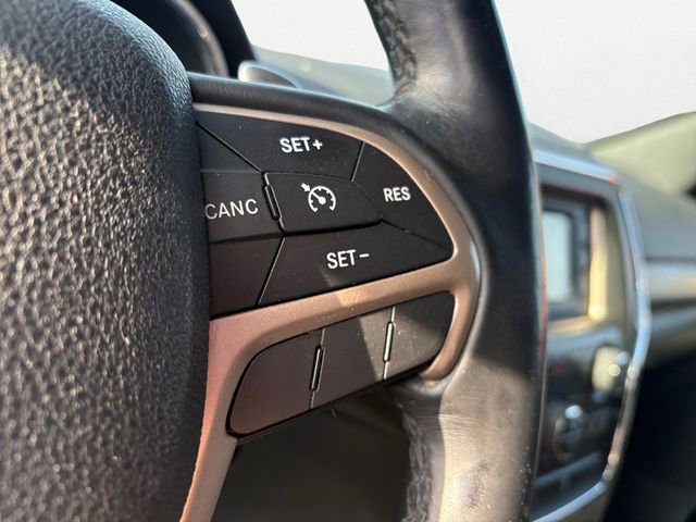 Used 2015 Jeep Grand Cherokee Laredo w/ Quick Order Package 23E AWD/4WD image 20