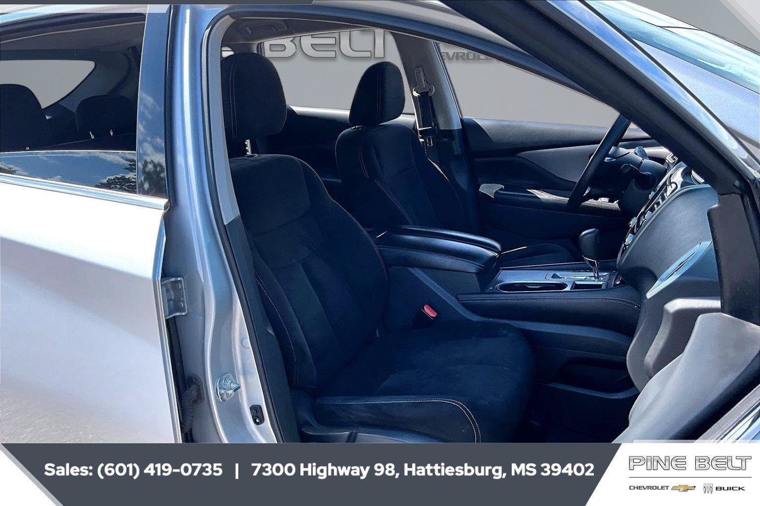Used 2019 Nissan Murano S FWD image 6