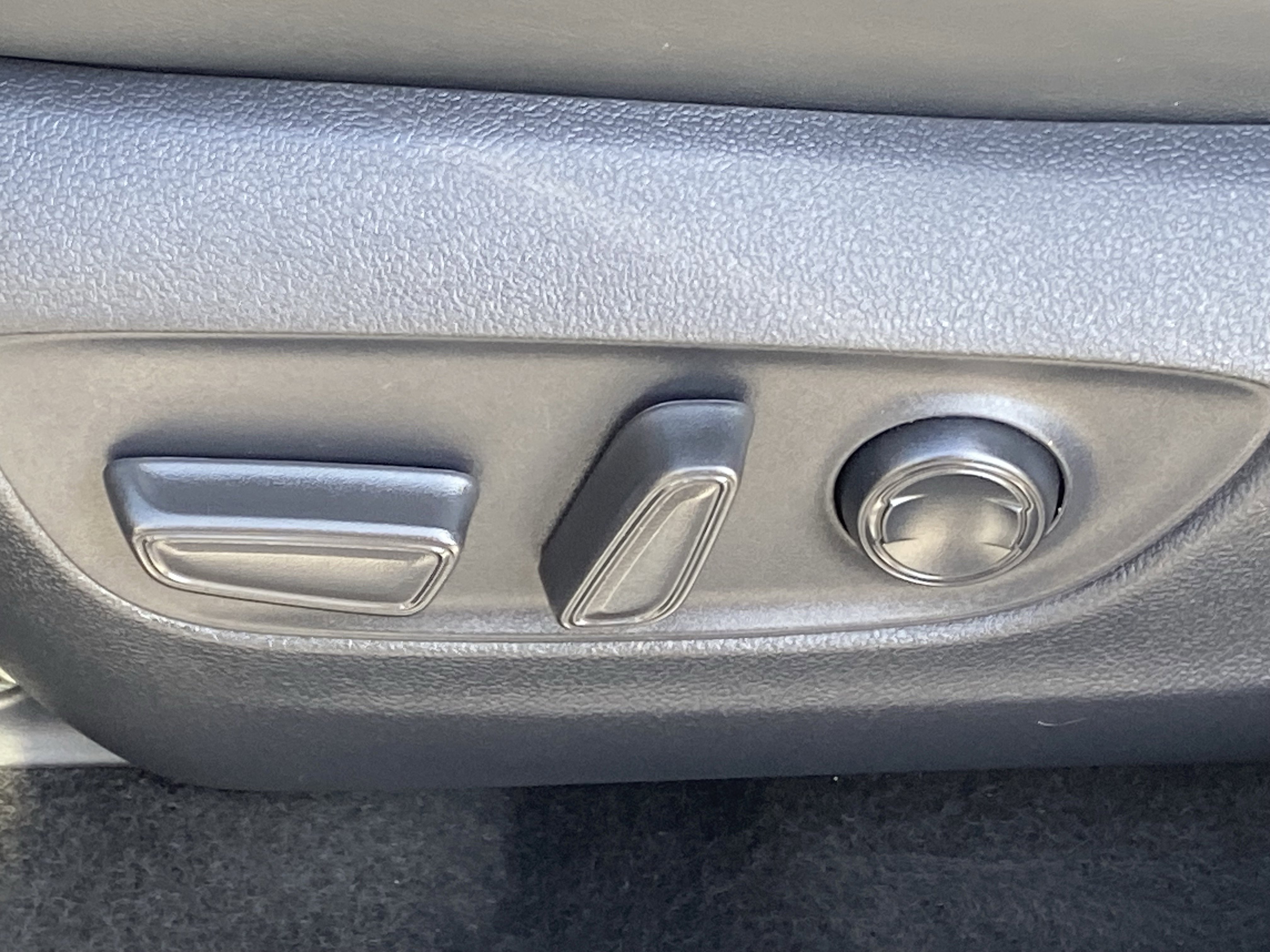 Certified 2024 Toyota RAV4 XLE Premium image 29