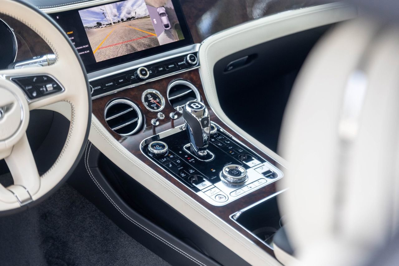 Used 2022 Bentley Continental GT AWD/4WD image 27