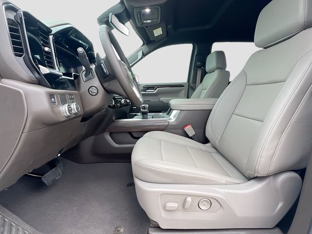 New 2026 GMC Sierra 1500 SLT RWD image 15