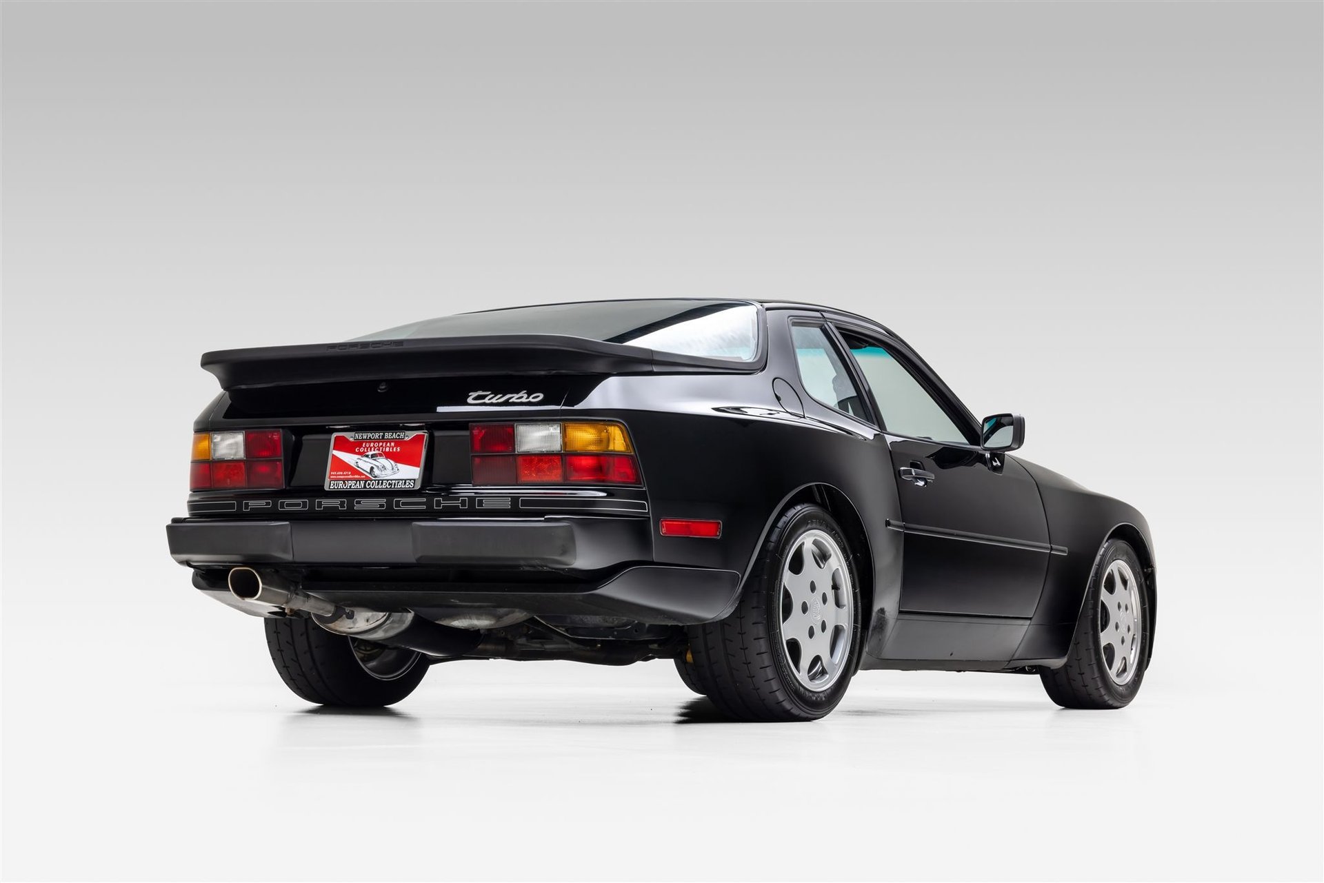 Used 1989 Porsche 944 Turbo RWD image 29