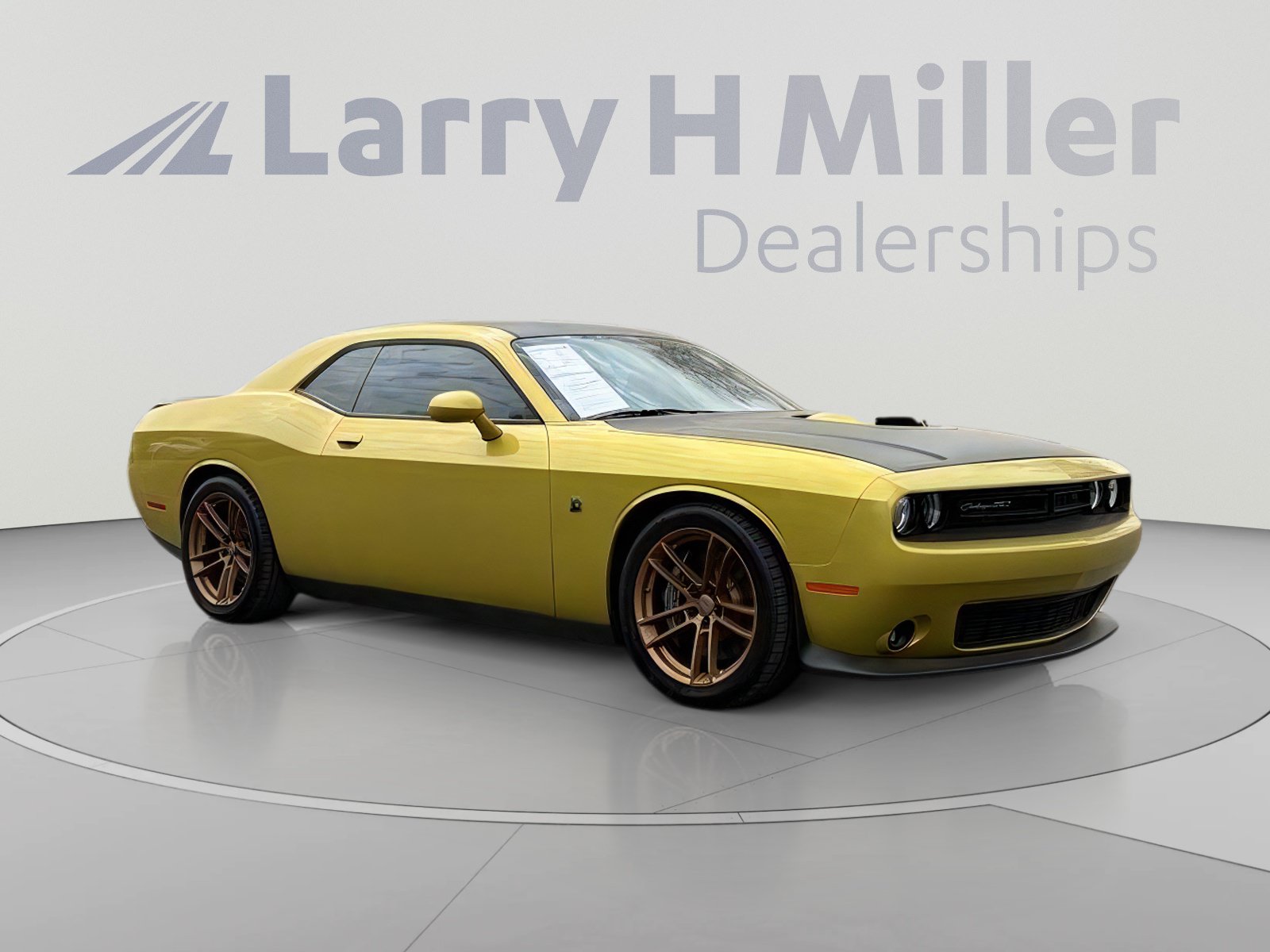 Certified 2020 Dodge Challenger R/T Scat Pack RWD image 8