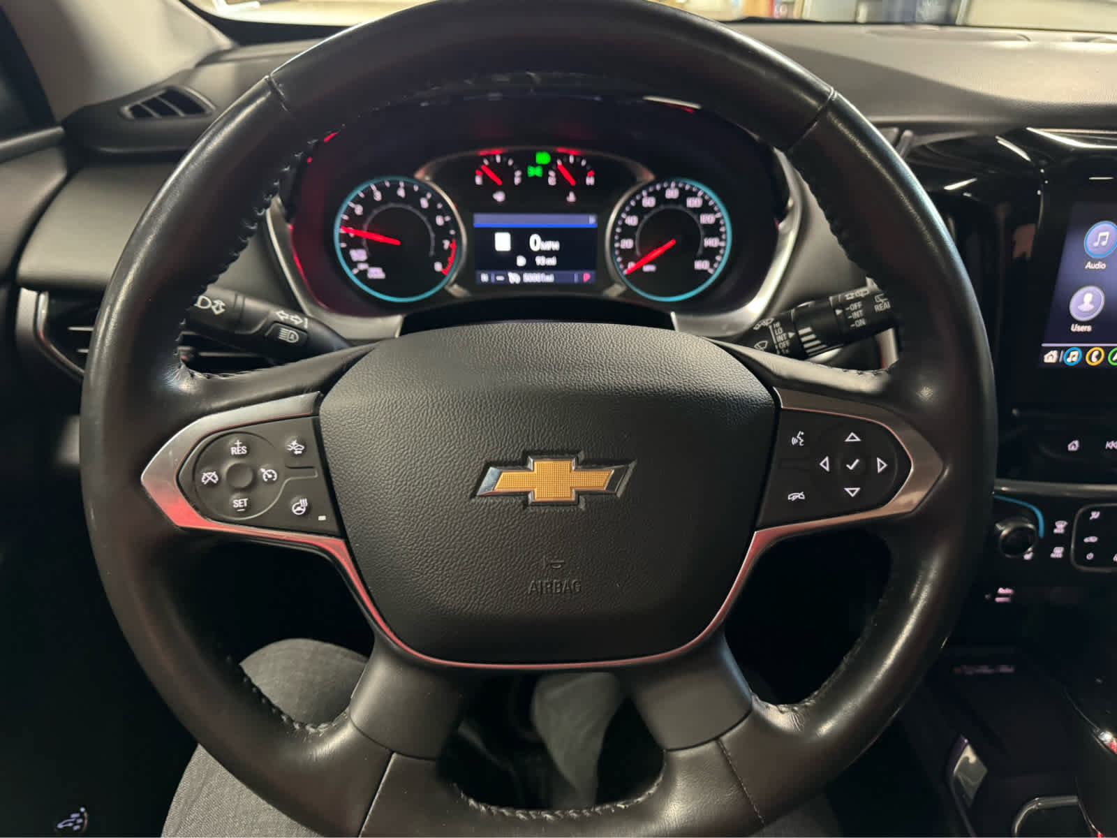 Used 2020 Chevrolet Traverse Premier image 19