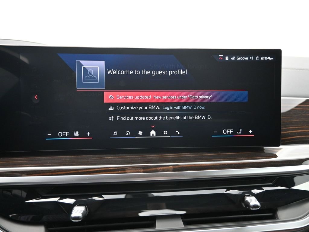 New 2026 BMW X5 M60i w/ Executive Package image 17