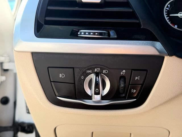 Used 2019 BMW X3 xDrive30i w/ Premium Package AWD/4WD image 30