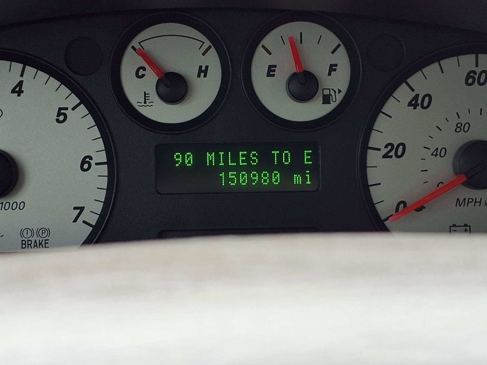 Used 2004 Ford Taurus SEL image 14