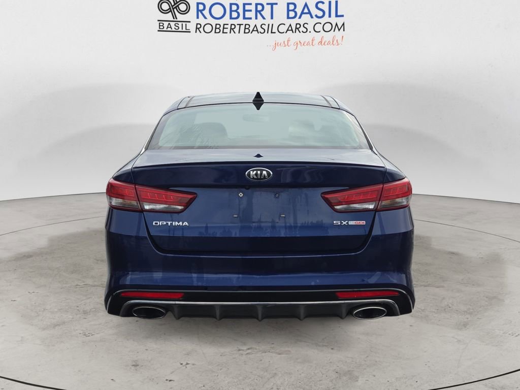 Used 2018 Kia Optima SX image 3