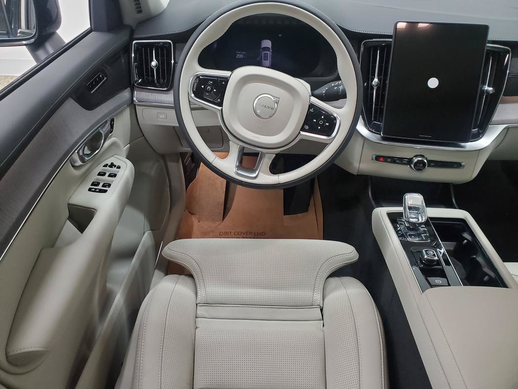 New 2027 Volvo XC90 B6 Ultra AWD/4WD image 7