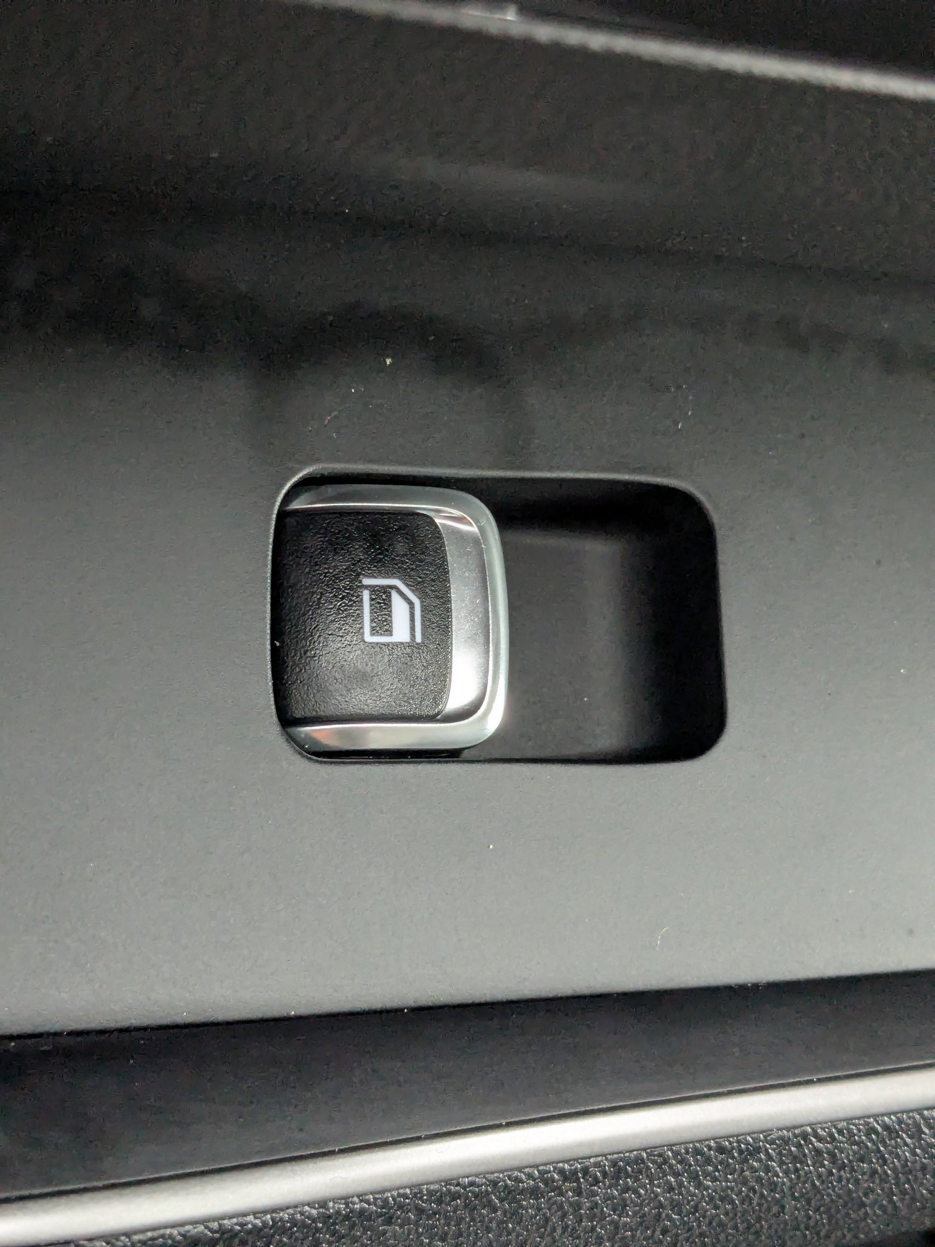 Certified 2025 Kia Sorento S image 22