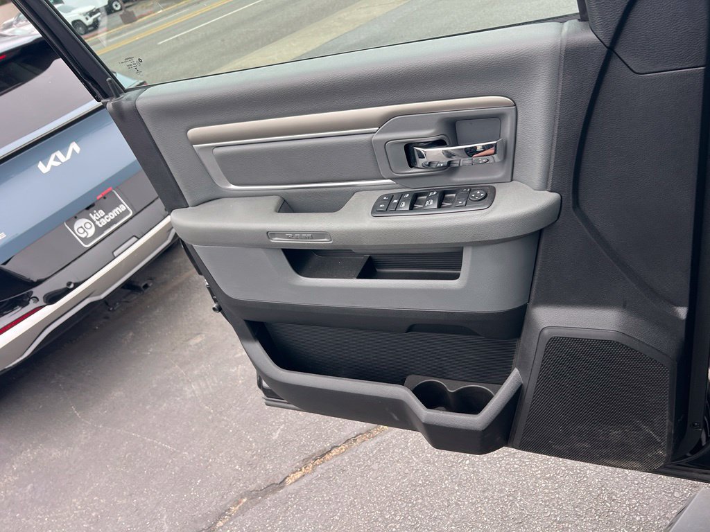 Used 2018 RAM 2500 Big Horn AWD/4WD image 19