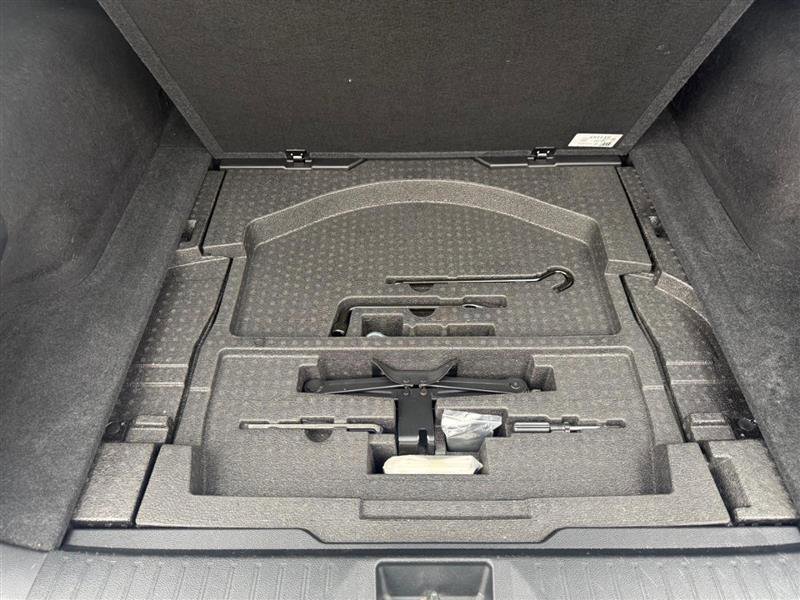 Used 2019 Subaru Outback 2.5i Premium image 18