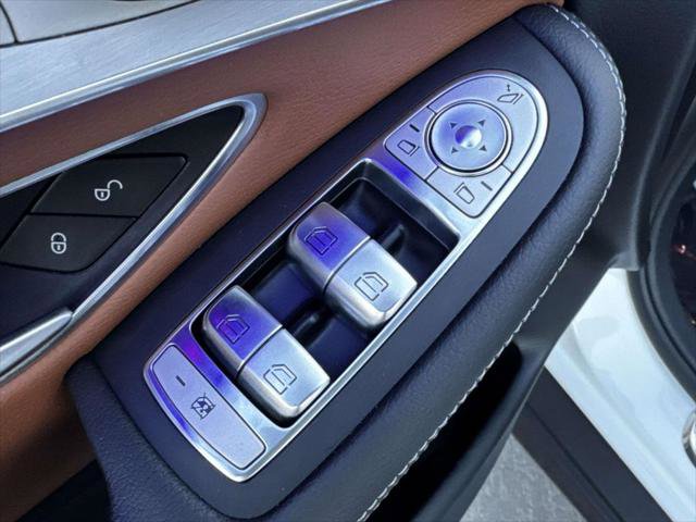 Used 2022 Mercedes-Benz GLC 300 4MATIC image 16