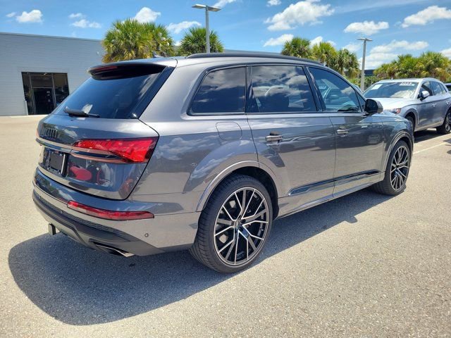 Used 2025 Audi Q7 3.0T Premium Plus w/ Premium Plus Package AWD/4WD image 7